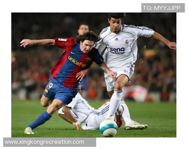 阿尔巴称赞亚马尔表现出色但强调梅西的无可比拟性